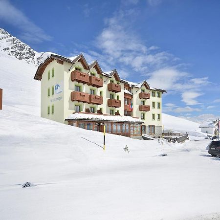 Hotel Interalpen Isolaccia Buitenkant foto