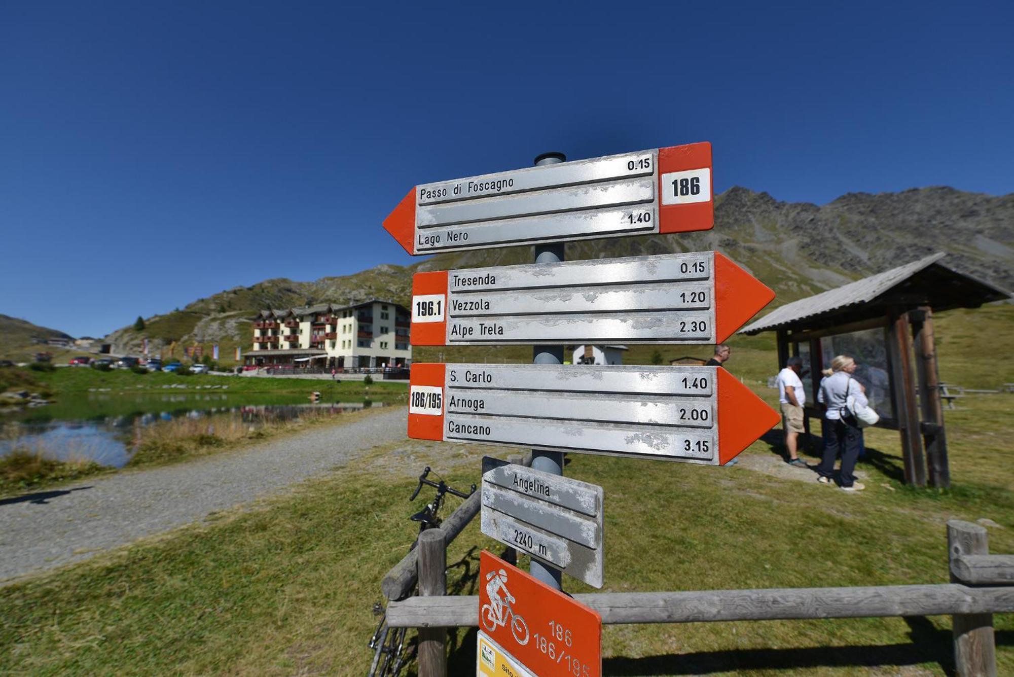 Hotel Interalpen Isolaccia Buitenkant foto