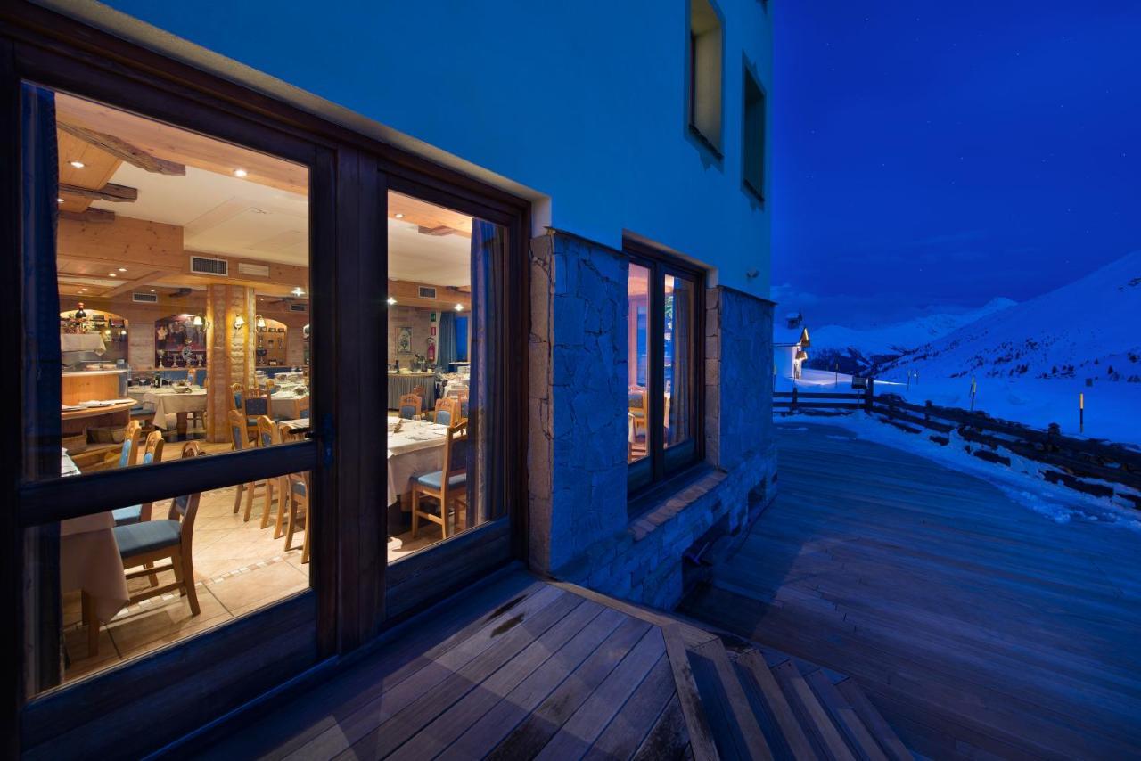 Hotel Interalpen Isolaccia Buitenkant foto