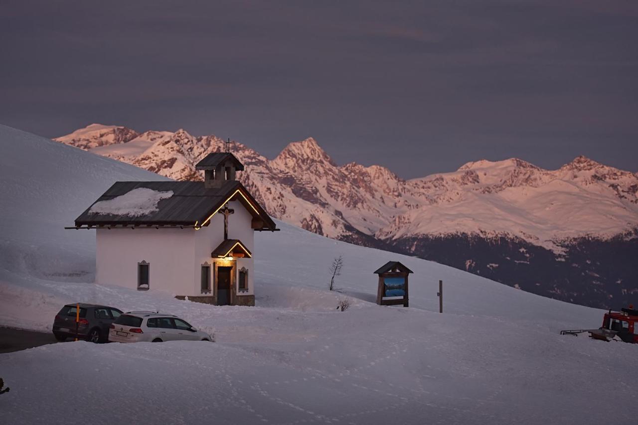 Hotel Interalpen Isolaccia Buitenkant foto